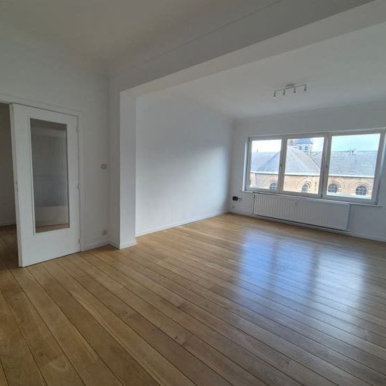 Appartement te huur - foto 1