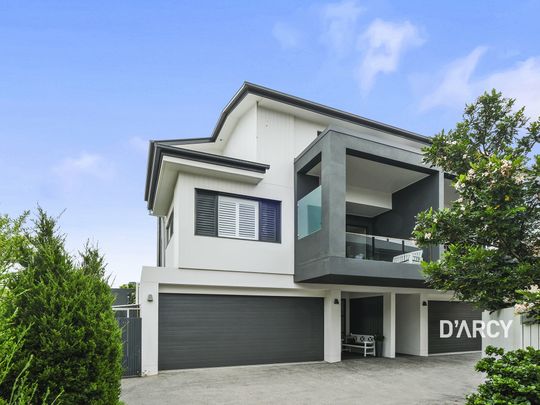 33 DOBSON ST - Photo 1