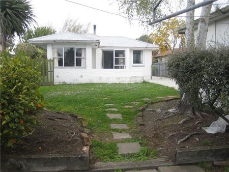 44 Glenmore Avenue, Casebrook, Christchurch City - A Family Favourite in a Popular Location - Photo 4