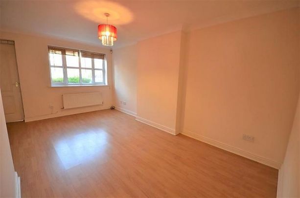 2 Bedroom Apartment To Let - Photo 1