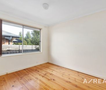 Comfortable & Low-Maintenance Living in Brunswick West - Photo 1