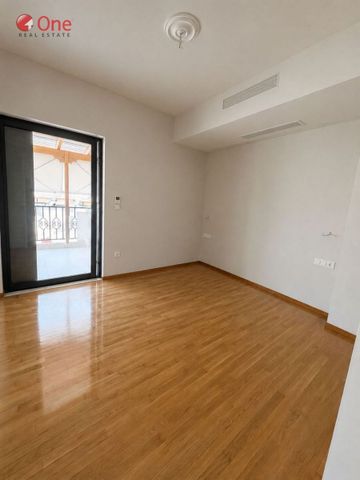 Μεζονέτα για ενοικίαση Κέντρο (Αργυρούπολη) - Photo 3