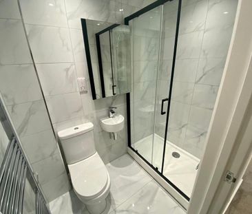 2 bedroom flat to rent - Photo 6