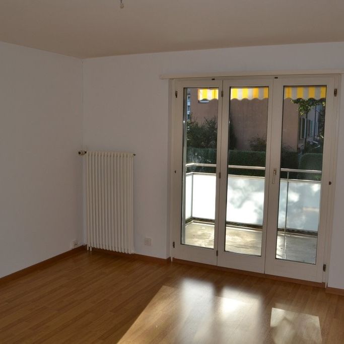 Zürich-Schwamendingen helle und schöne Wohnung befristet bis 30.09.27 - Photo 1