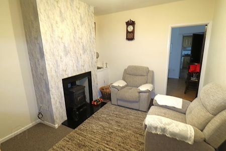 12 Stangmore Terrace, Dungannon, BT71 6PP - Photo 4