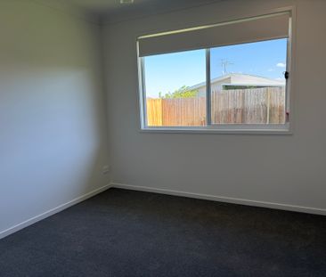 34 Provence Place, Greenbank QLD 4124 - House For Rent | Domain - Photo 2