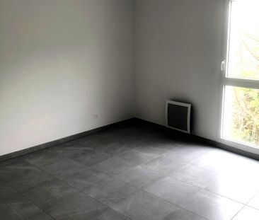 Location Appartement 2 pièces 48m² ARLES 13200 - Photo 6