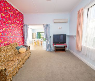 3 Bedroom Home in Maryhill - Photo 6