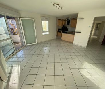 Location Appartement 3 pièces 65m² THONON LES BAINS 74200 - Photo 1