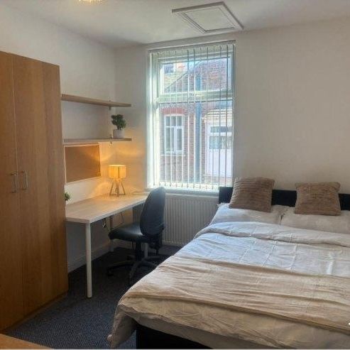 7 bedroom house share to rent - Photo 1