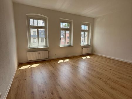 Neu Sanierte 4 Raum Wohnung mit kleinem Balkon in Zwickau Pölbitz ab sofort zu vermieten - Photo 3