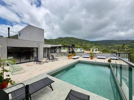 Apartamento Garden com 3 quartos e 110m² para alugar em Lagoa da Conceição, Florianópolis. - Foto 4