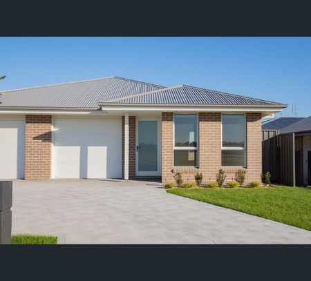 1/7 Percy St, Farley, NSW 2320 - Photo 2
