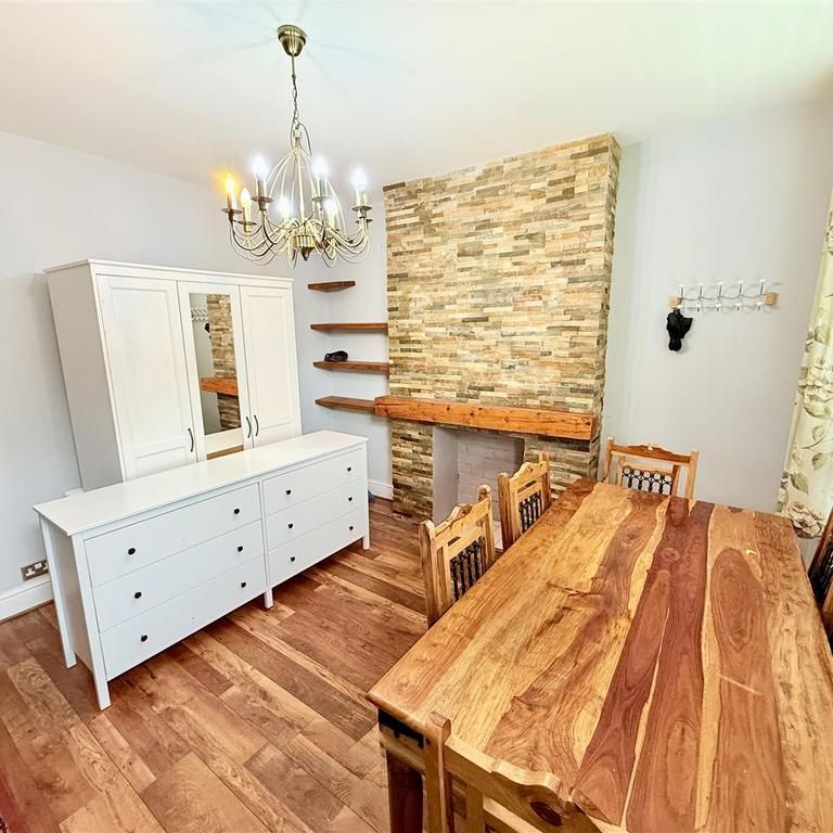 2 bedroom terraced house to rent - Photo 1