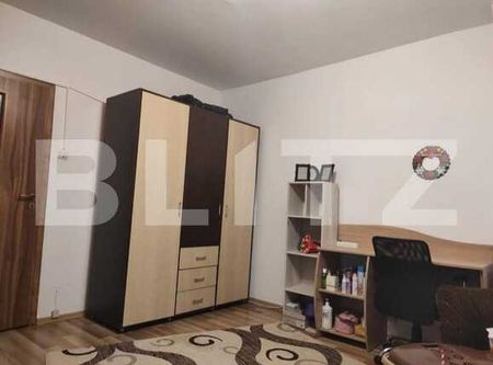 1 camera, 40 mp, zona strazii Titulescu, central - Photo 2