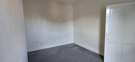 5 bedroom end of terrace house to rent - Photo 5