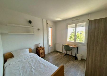 Location Appartement 6 pièces 112m² ANGERS 49100 - Photo 4