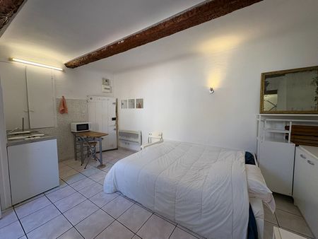 Location Appartement 1 pièce 21m² AIX EN PROVENCE 13100 - Photo 2