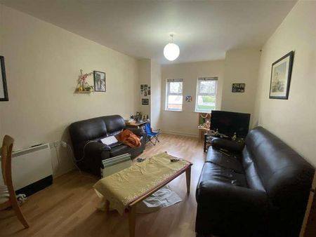 Sydney Court, New Belvedere Close, Stretford, M32 - Photo 3