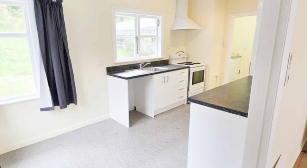 Welcome to your new home in Wainuiomata - Photo 1