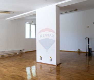 Casă 4 camere/ 467 curte+garaj/ Vatra Luminoasă - Photo 2