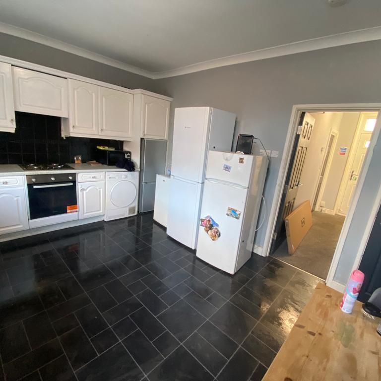 49 Farrar Street - Photo 1