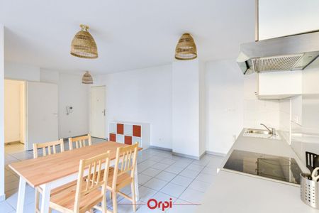 Appartement 3 pièces 57m2 MARSEILLE 10EME 900 euros - Photo 3