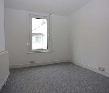 St Leonards Avenue, Hove, BN3 - Photo 5