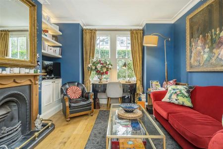 4 bedroom terraced house to rent - Photo 2