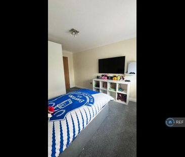 3 bedroom detached house to rent - Photo 5