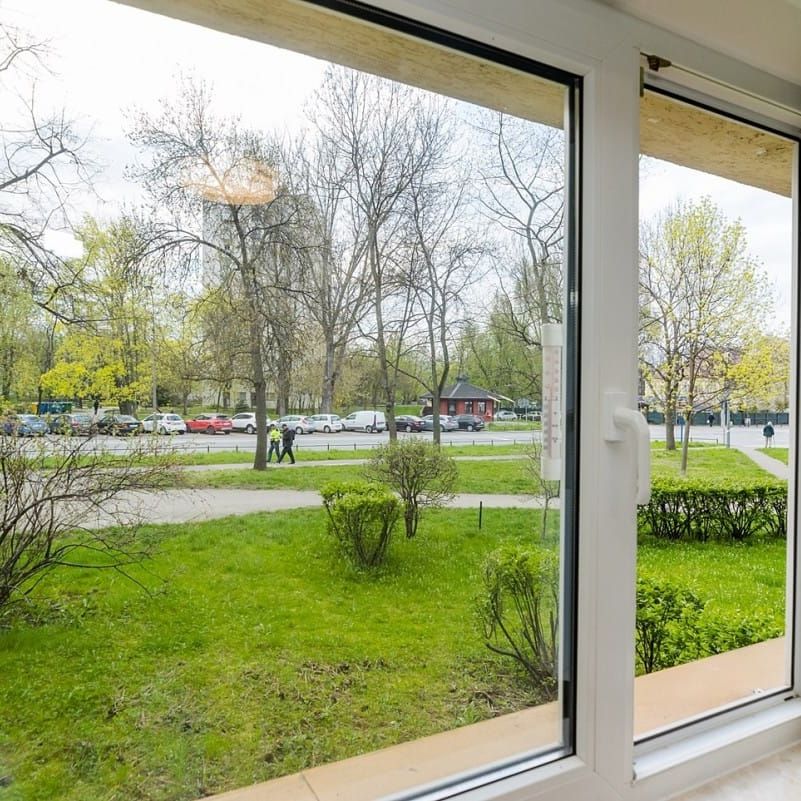 Mieszkanie do wynajęcia 1 pokoje św. Bonifacego, Warszawa 28 m² - Фото 1