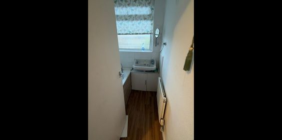 Room in a Shared House, Westerham, NW1 - Photo 3