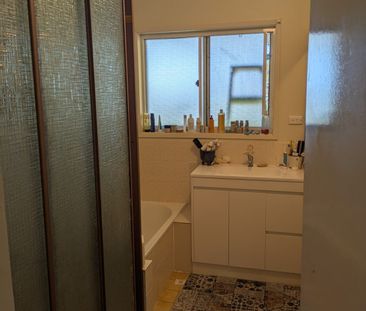 Shared Furnished House near tranquil Nerang State Forest - Photo 5