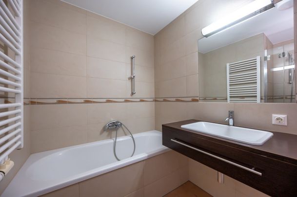 ++NEU++ Bestlage im Servitenviertel, 4-Zimmer + zwei Balkone ++GRÜNRUHELAGE++ - Photo 1