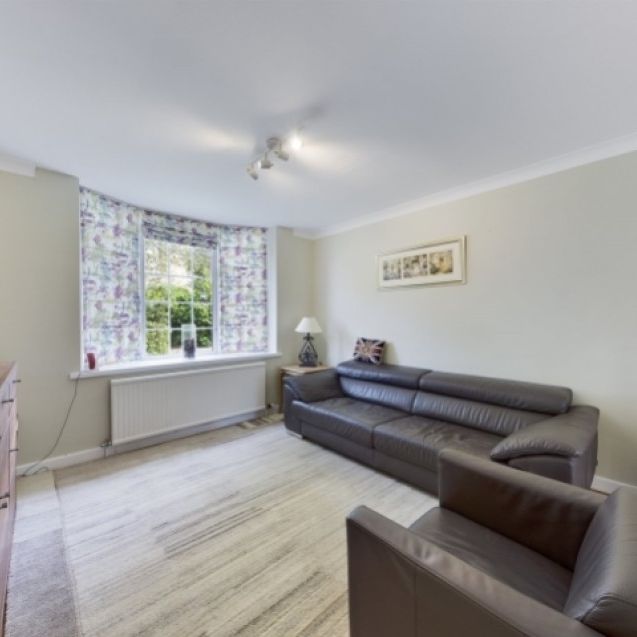 Tudor Lodge Road, Cheltenham, Gloucestershire, GL50 - Photo 1