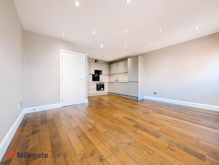 2 bedroom flat to rent - Photo 3