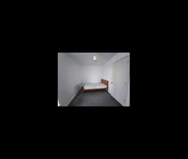 Room in a Shared Flat, Loom Street, M4 - Photo 2