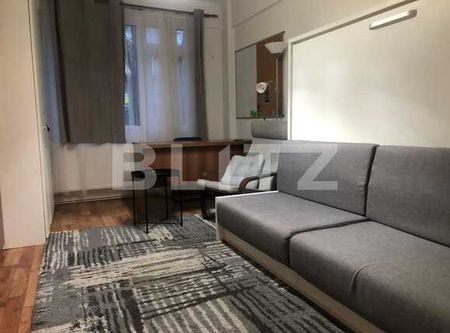 Apartament 2 camere, 50mp, decomandat, balcon, Centru - Photo 3