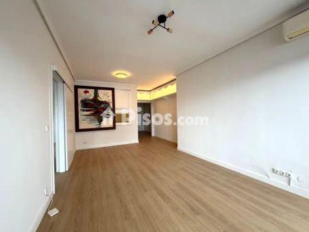Piso en alquiler en Calle Orense, 32, cerca de Avenida del General Perón - Photo 3
