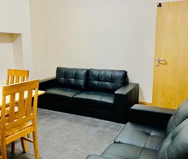 Eblana Street, WIFI Included, All Bills Included, BT71LD, Belfast - Photo 1