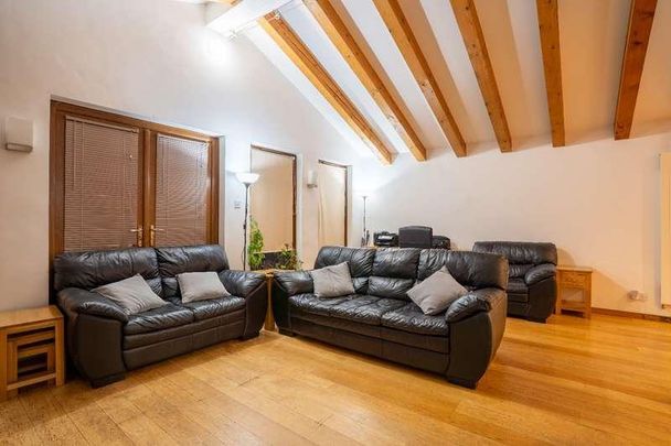 Chantry Avenue, Hartley, Longfield, Kent, DA3 - Photo 1