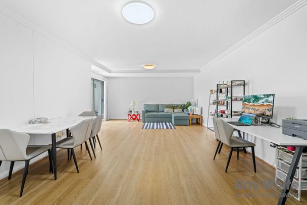 3 Bedroom Apartment In A Prime Chatswood Location - Photo 1