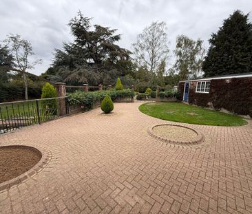 3 bedroom detached house to rent - Photo 3