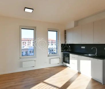 Pronájem bytu 1+kk v projektu U Pivovaru - Photo 5