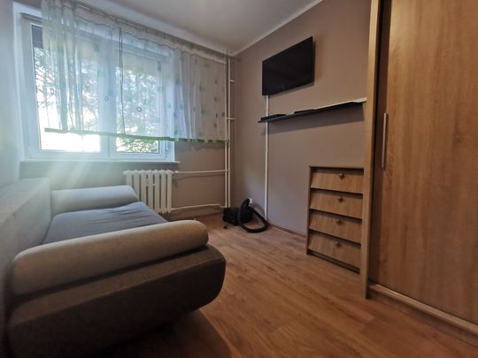 Podjuchy 3 pokoje, osobna kuchnia, balkon, parking - Zdjęcie 1