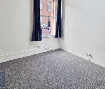 1 bedroom Flat To Let - Photo 6