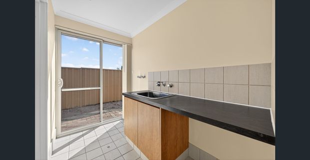 Modern Family Home - Photo 1