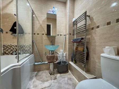 2 bedroom terraced house to rent - Photo 4