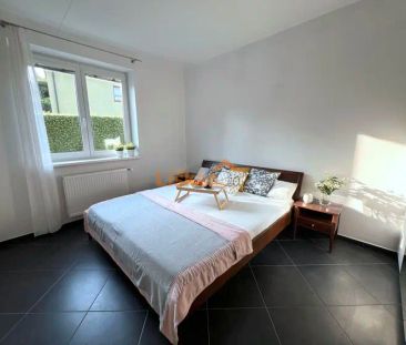 Pronájem bytu se dvěma balkony o dispozici 3+kk (82 m - Photo 2