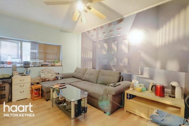 3 bedroom end of terrace house to rent - Photo 1